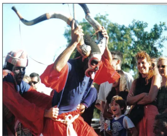 Figura 1 – Arlete Cunha e Marcelo di Paula em O Ronco  do Bugio, de 1998. Fotografia de Marinéli Meliga.