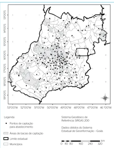 Figura 1 – Localização dos pontos de captação de água superficial  para abastecimento público e a delimitação de suas bacias no Estado  de Goiás.