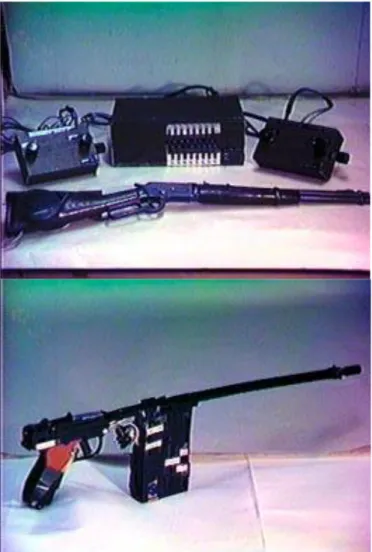 Figura 4 - “Brown Box”, o primeiro protótipo de um videogame, e a espingarda  com células fotoelétricas que é a precursora das pistolas dos consoles modernos