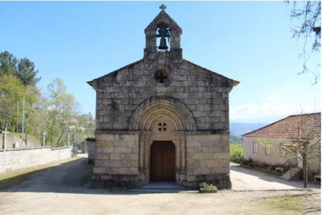 Fig. 3.4- Arco de volta perfeita Igreja de Santo Isidoro. [Fotografia do autor] 