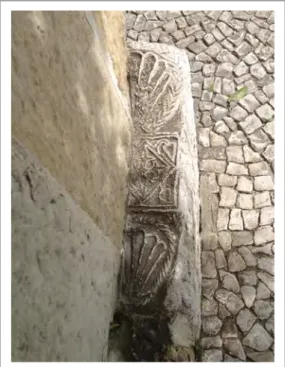 Fig. 10. Possível cancela (ou frontal de altar) reaproveitada  nos alicerces do sector sudoeste da catedral românica de Lisboa,  séc