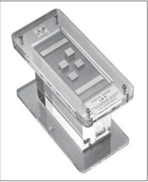 Figure 1. Cromox   reference phantom in bone absorptiometry constructed with bone specimens measured in the IPT metrology laboratory, and  uti-lized for Cromox   devices calibration.