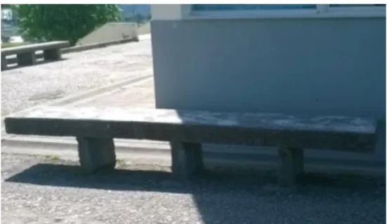 Figura  1: Banco de pedra