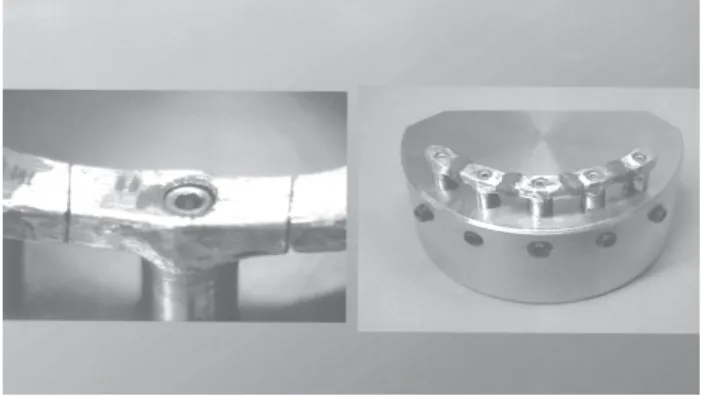 FIGURE 1- Space for welding and connection of segments with resin on the master cast