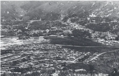 Figura 23 – Vista do bairro Bauxita, com a antiga ocupação unifamiliar. No lado esquerdo, ao centro, 