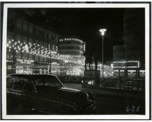 Fig. 17. Teófilo Rego. Praça D.João I. Porto, Portugal  Arquivo Teófilo Rego, Museu Caso da Imagem – Fundação Manuel Leão 