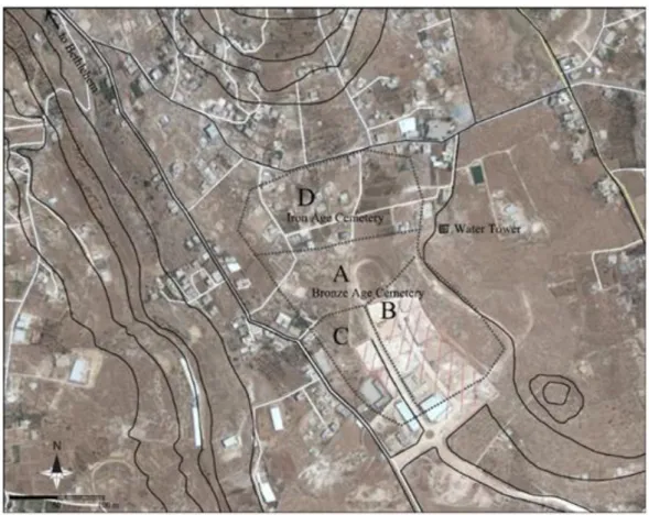 Fig. 9 Sketch map of Khalet al-Jam’a necropolis overlying a satellite photo (Nigro et al., 2018).