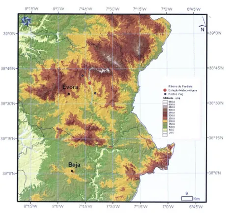 Figura  3.1  -  Localização  da  ribeira  de Pardiela,  da  estação  meteorológica  da Pardiela  (a  vermelho),  das cidades de  Évora  e Beja  e  dos dois  postos  udométricos  do  INAG  (a  azul).