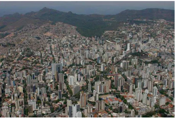 FIGURA 9:  Vista de Belo Horizonte – ambiente natural e antrópico. 