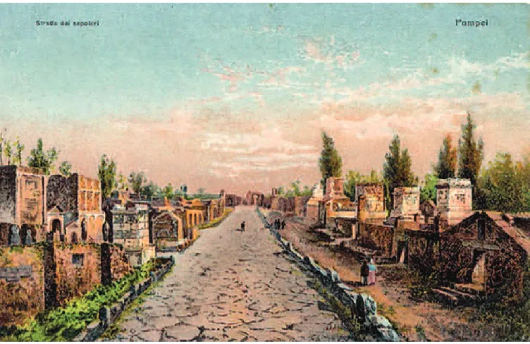 Fig. 7 – Uma das  vias de acesso a  Pompeia ladeada por  várias edificações  funerárias (antigo  postal de Stengel,  retirado de http:// pompeiiinpictures