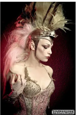 Figura 7 – Emilie Autumn live (2013)                                       Figura 8 – Emilie Autumn Laced/Unlaced  by Erik clod-Svensson