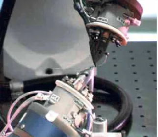 FIGURE 14 -  a ) Lingualjet System enabling work with straight wire.  B ) Lingualjet System with custom brackets.