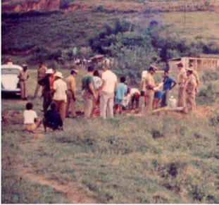 Figura 12. Presença de curiosos durante os preparativos para o sacrifício sanitário de suínos