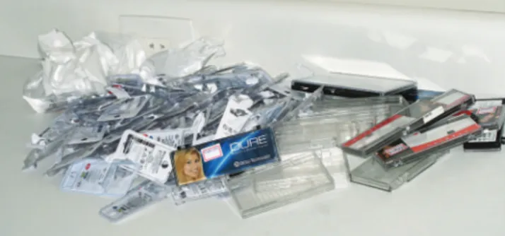 Figure 1 - Orthodontic material packaging that will become garbage.