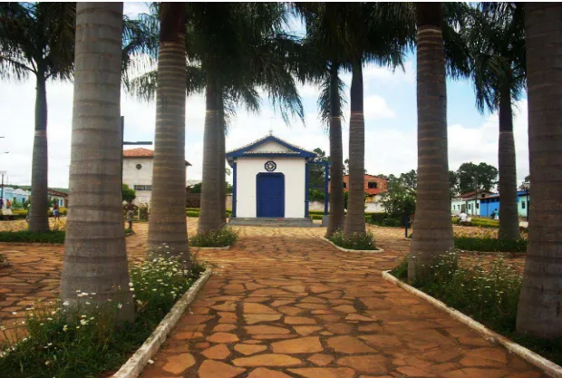 FOTO 3 - Igreja Nossa Senhora da Conceição, localizada em Datas - MG, erigida no século XIX,   em foto de 20 de agosto de 2012