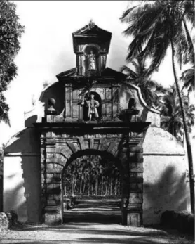 Fig. 2: Arch of Viceroys after the intervention performed by  Baltazar Castro, photographed by Emile Marini in 1957
