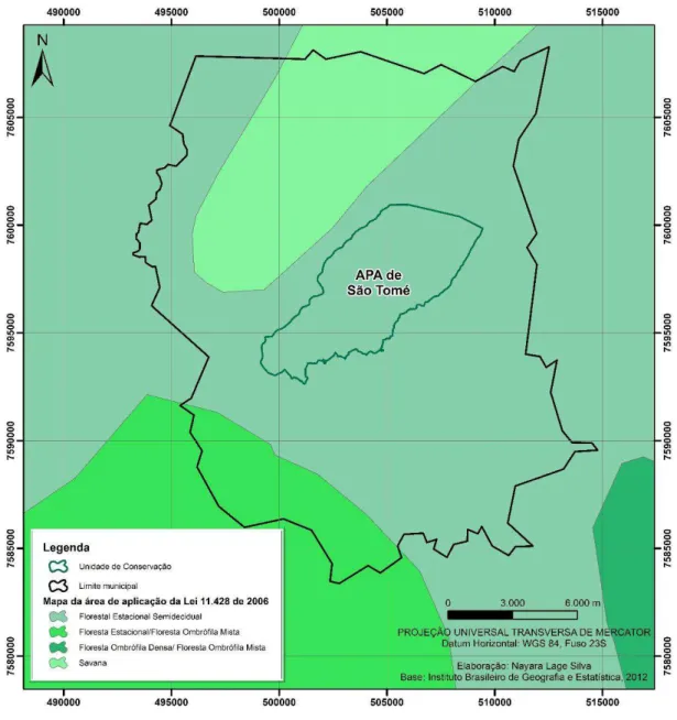 Figura 6 - Mapa da área de aplicação da Lei 11.428/2006 (Lei do bioma Mata Atlântica)  De  acordo  com  Lopes  (2013),  compõem  a  cobertura  da  área  de  estudo  manchas  de  Campo  Cerrado,  ou  Savana  Gramíneo-Lenhosa,  pastagens  associadas  com  cu