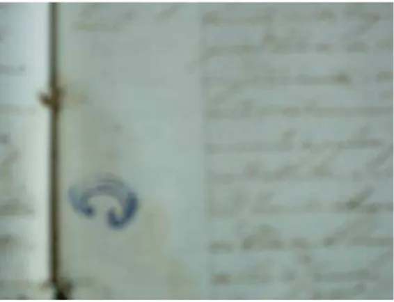Figura 3.8 – Livro de 1780 com marcações feitas por um usuário  que utilizou uma caneta esferográfica para rabiscar a lateral 