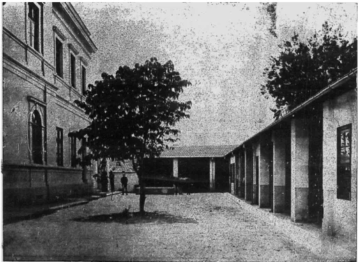 FIGURA 11  – Face posterior do Edifício da Secretaria da Polícia, depósitos de veículos e de vestuários para  presos