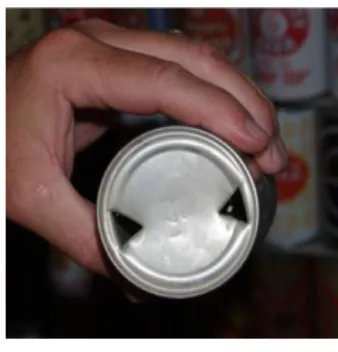 Figura 2.1 - A lata de bebida no início com dois orifícios efectuados (Steeman, A., 2012).