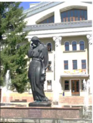 Fig. 1: «Memorial Mar´ usia Chur´ ai» no centro de Poltava