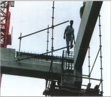 Figura 7.19  Ligação viga‐pilar com o nó betonado em obra (Construtor: Concremat Lda; 