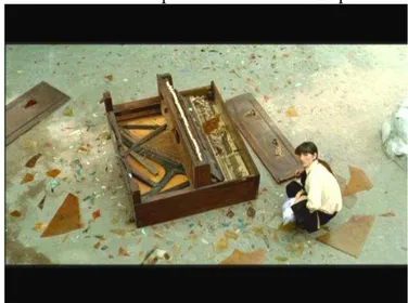 Figura 10  – Fausta olha para o local de onde o piano ―caiu‖