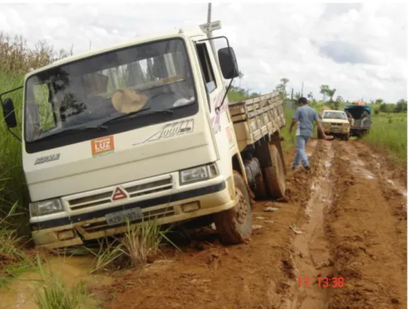 Figura 6 - Dificuldade de acesso – Rodovia AC 40, Comunidade de Ramal Progresso, município de Acrelândia  (AC) 