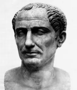 Figura 1.2: Cabeça colossal do imperador Júlio César