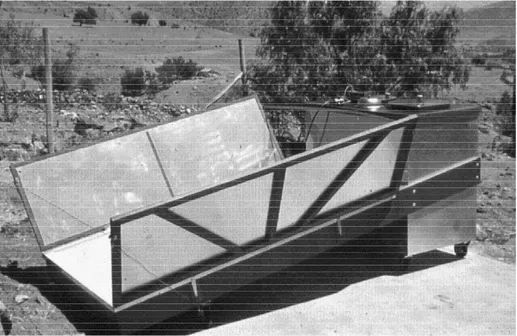 Fig. 1. Outdoors cooker with heat storage installed in an elementary school in northern Chile, South America.