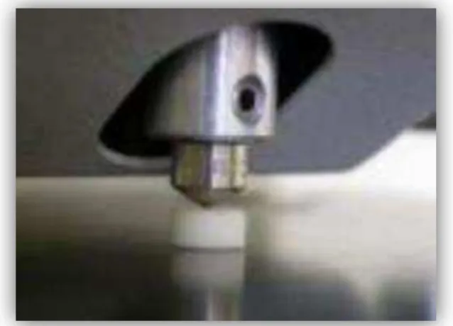 Figura 2  –  Ensaio de Microdureza Vickers 