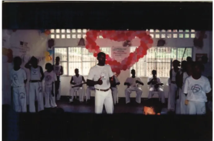 Figura 6 – Capoeira angola com Mestre Az de Branco.  