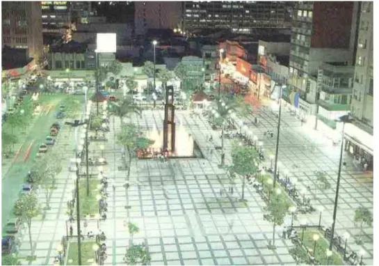Figura 1 - Vista Noturna da Praça do Ferreira após a reforma de 1991, feita na administração  de Juraci Magalhães 