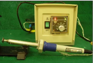 FIGURA 4 – Ferro de soldar modificado e termostato. 