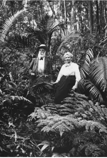 Figura 3: Hermann von Ihering com a segunda  esposa, Meta Buff von Ihering, possivelmente  na Reserva Florestal do Alto da Serra, São Paulo  (Disponível em: http://www.kb.dk/images/ billed/2010/okt/billeder/object147776/en/)