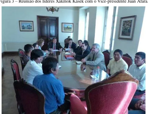 Figura 3 – Reunião dos líderes Xákmok Kásek com o Vice-presidente Juan Afara. 