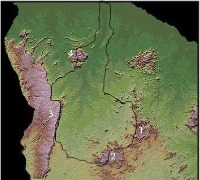 FIGURA 3 - Imagem de satélite do relevo (EMBRAPA, 2004) mostrando as serras que  delimitam a bacia do Acaraú (1