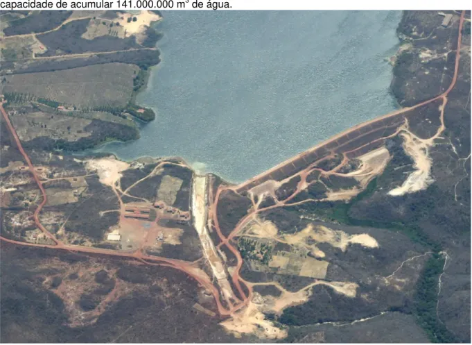 Figura 4.8 - Vista aérea do açude Jaburu I, construído em 1983, no município de Ubajara (CE), com  capacidade de acumular 141.000.000 m 3  de água