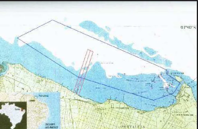 Figura 11 3 Mapa do litoral de Fortaleza, mostrando a área de pesca de camarões  (em azul) e disposição do emissário submarino de Fortaleza (em vermelho) 