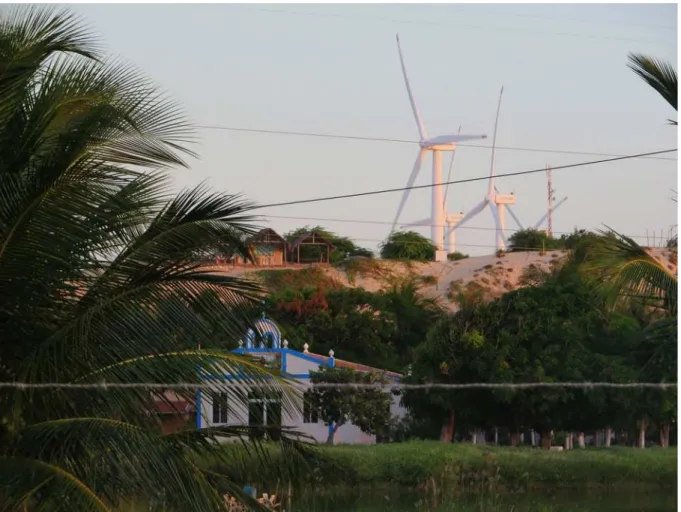 Figura 4: Geradores de energia eólica no Cumbe.