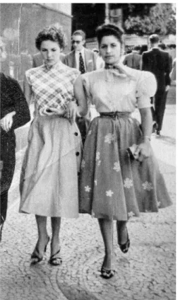 Figura 11 - Cecília a passeio em 1954  Fonte: arquivo pessoal 