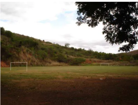 Figura 16-  Campo de futebol. O campo fica próximo à entrada do assentamento, local de  recreação dos assentados