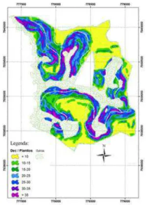 Figura 4  – Mapa  de  declividade  (em  graus)  das  áreas  plantadas  do  projeto  Matuzalém, Coroací, MG