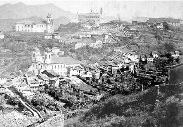 Figura  19:    Fundos  de  edificações  no  bairro  Antônio  Dias  entre  1870  e  1875