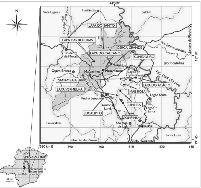 Figura 1. Mapa do estado de Minas Gerais com a localização geográfica da Área de Proteção Ambiental Carste de Lagoa Santa (em destaque),  mostrando sítios arqueológicos da área, incluindo a Lapa do Santo (adaptado de Piló, 2002).
