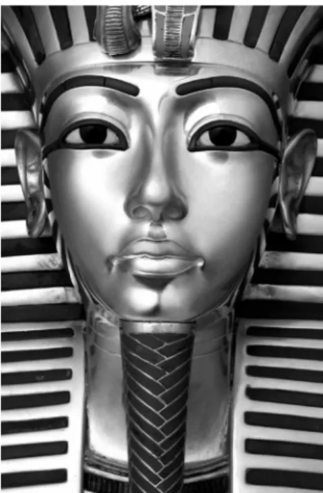 Figure 1. Detail of the golden mask of Pharaoh Tutankhamun (replica). 