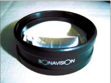 Figure 2 - Magnifier showing entire words and more than one text lineFigure 1 - Magnifier with its external circular depression