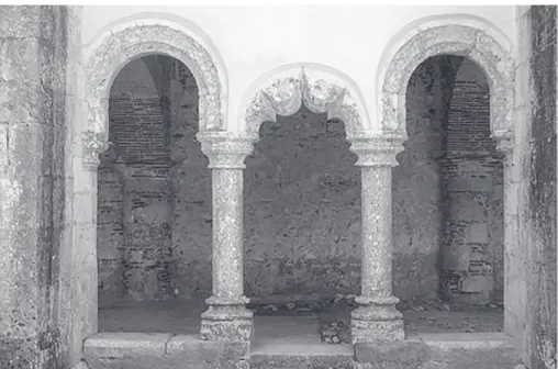Foto 8 – Detalhe da arcaria mourisca do claustro do mosteiro de Jesus, em Setúbal, de autoria de mestre  Diogo Boitaca