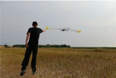 Figura 2.1: Drones de asa fixa ( https://www.questuav.com/media/case-study/fixe d-wing-versus-rotary-wing-for-uav-mapping-applications/ ).