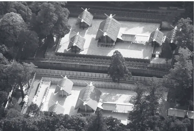 Fig. 2-8 |  The old main shrine of Isu Jingu (built  in 1992) above and its new replacement finished  in 2013.